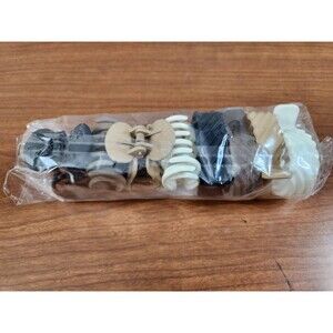 Girls 8 Piece Claw Hair Clips 2 Styles 4 Colors New Sealed